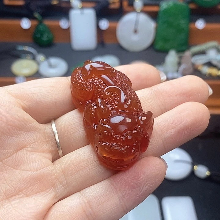 石英质玉颈饰未镶嵌罗*