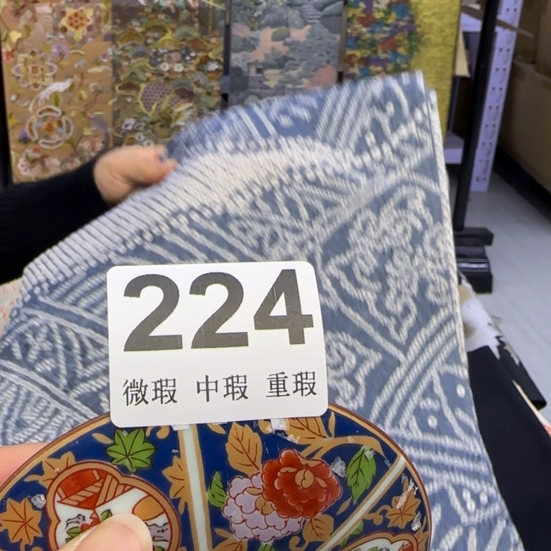 手工艺品琉璃想****山小雨