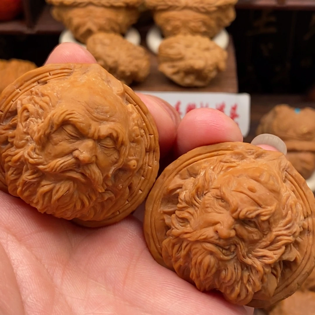 金***新核桃把件佛道双休