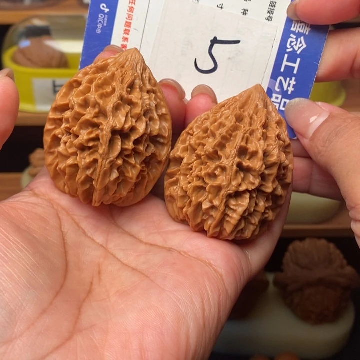 吊坠文玩核桃42全品招财鼠