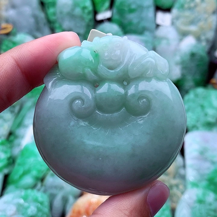 翡翠吊坠(不含链)未镶嵌