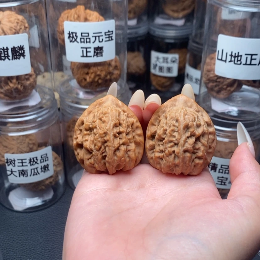 【闪购商品】手串/手链核桃刘**?赤龙鸡心。