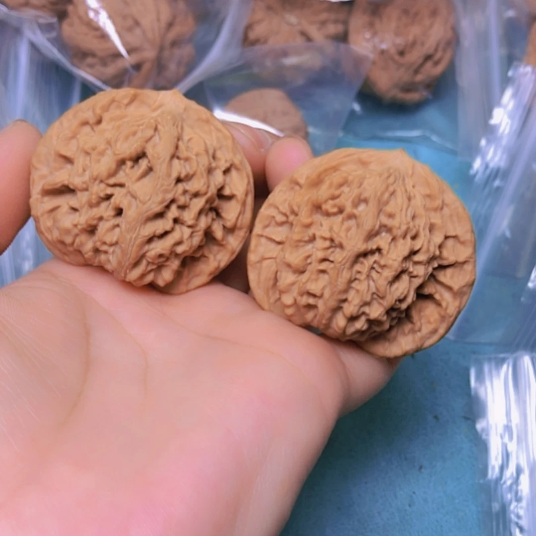【闪购商品】把件核桃45蟠龙纹修尖出油
