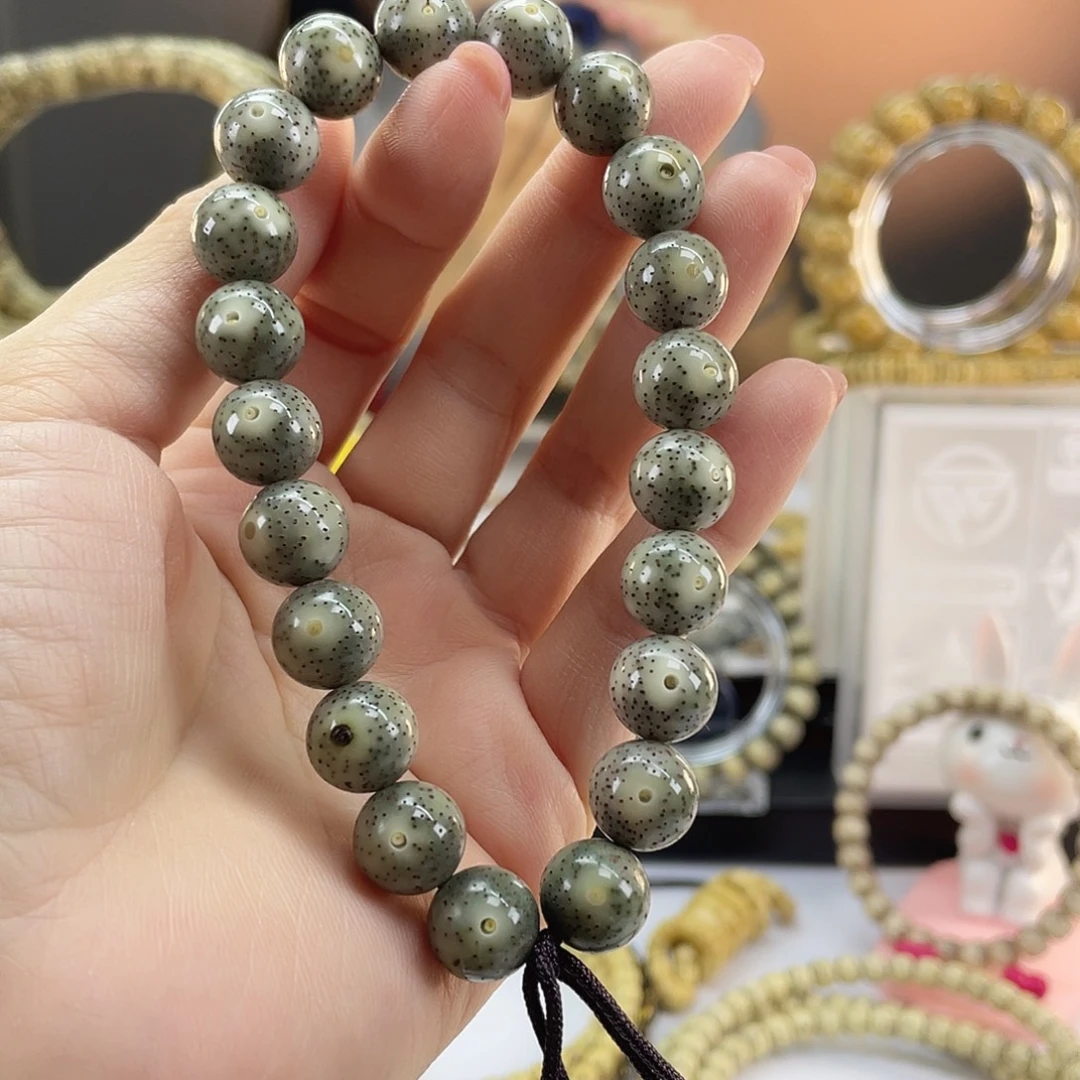 吊坠星月菩提11圆 手持 小细星