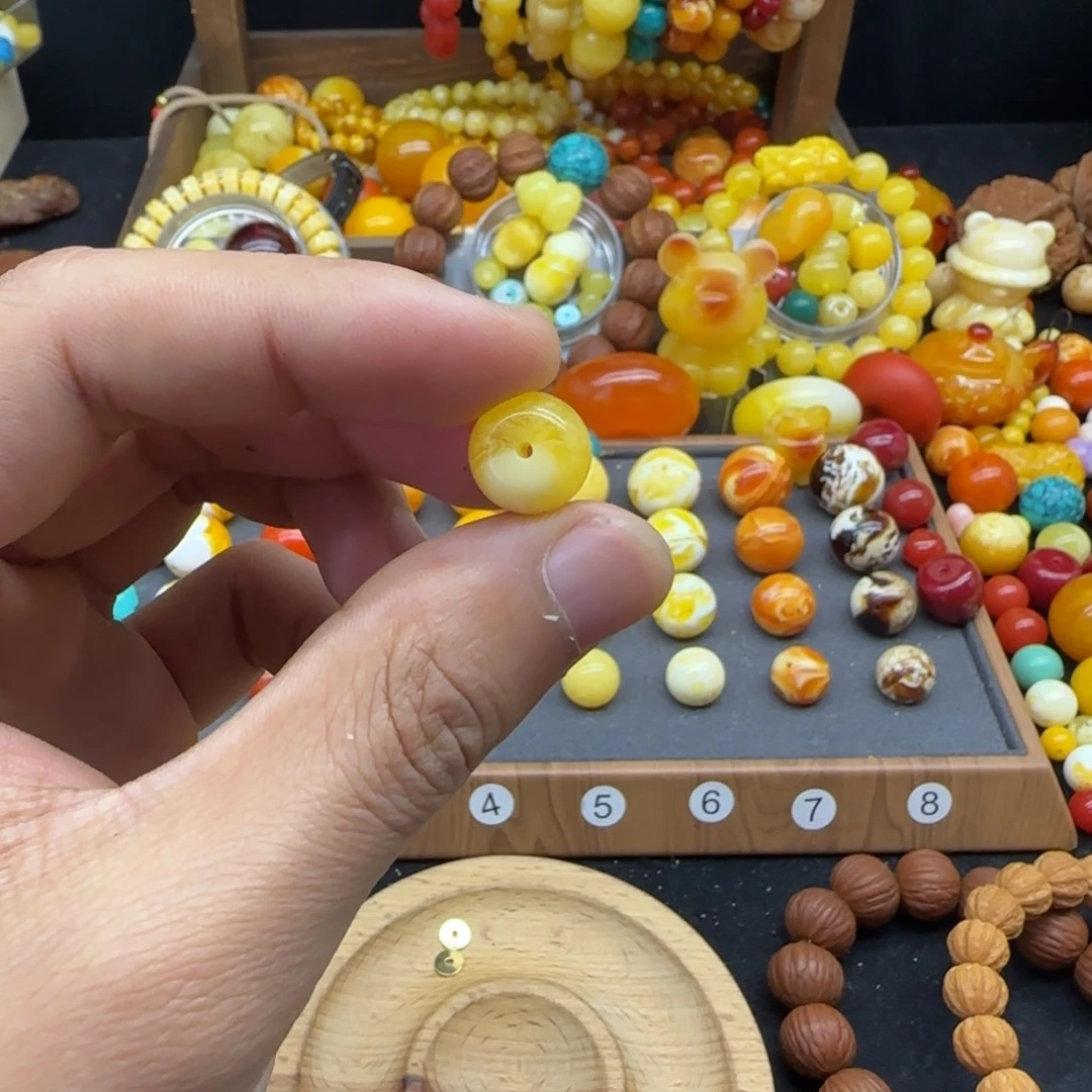 ****╲琥珀未镶嵌颈饰12mm