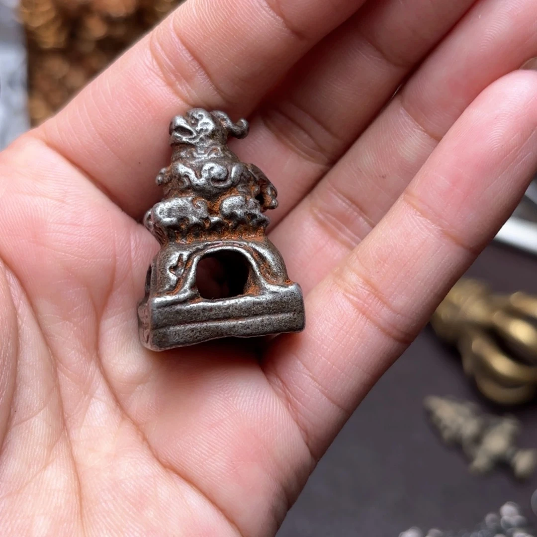 铜星月菩提吊坠项链