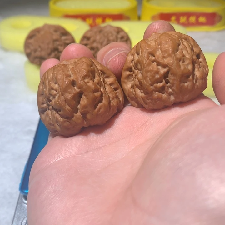把件文玩核桃40肚45一只有修延庆蛤蟆46.5g