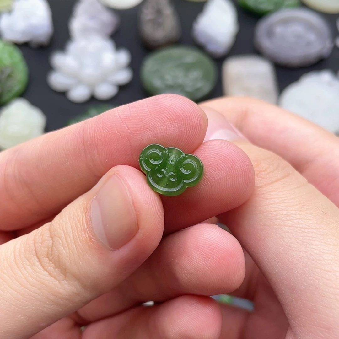 【闪购商品】颈饰未镶嵌和田玉