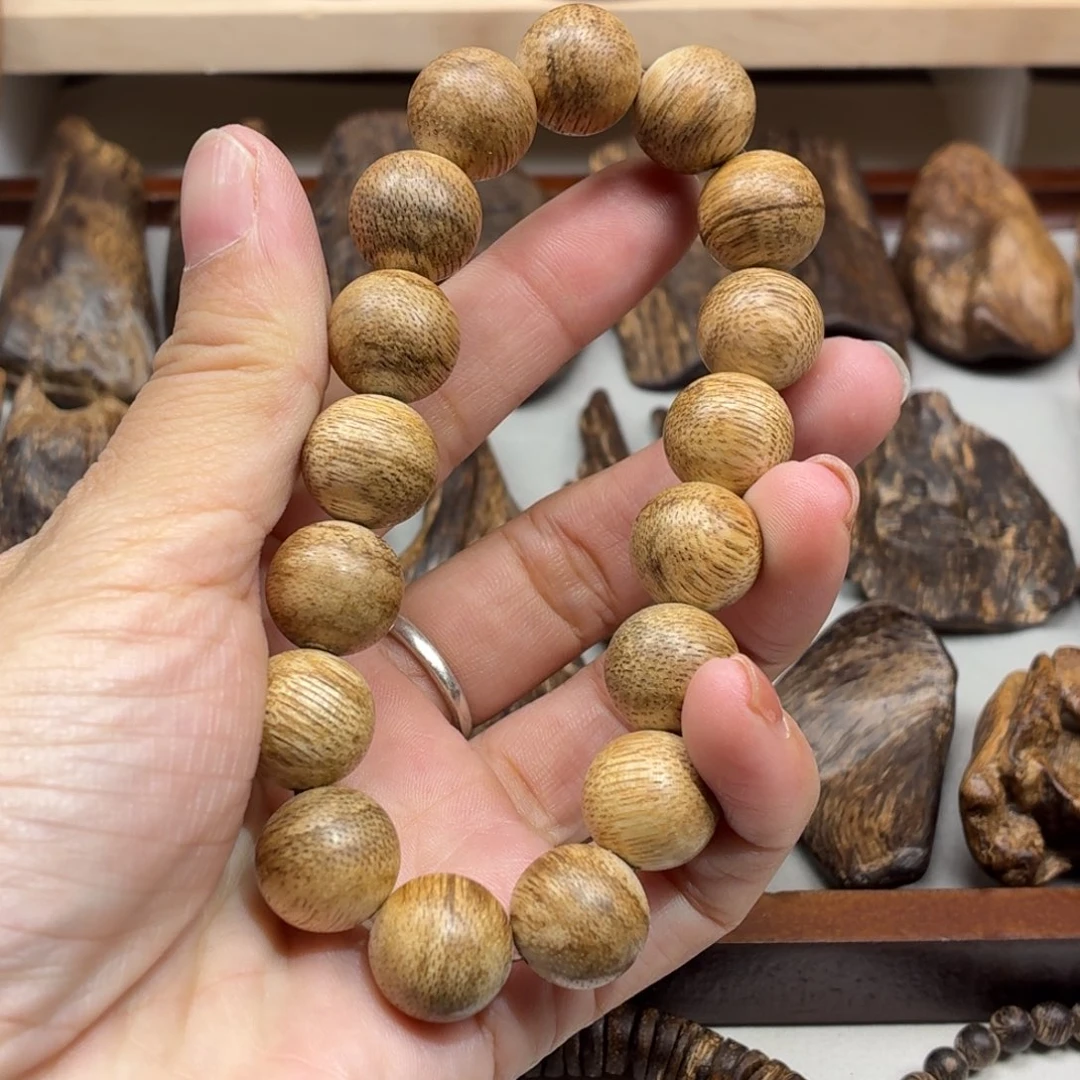 沉香沉香碎屑文莱1.3