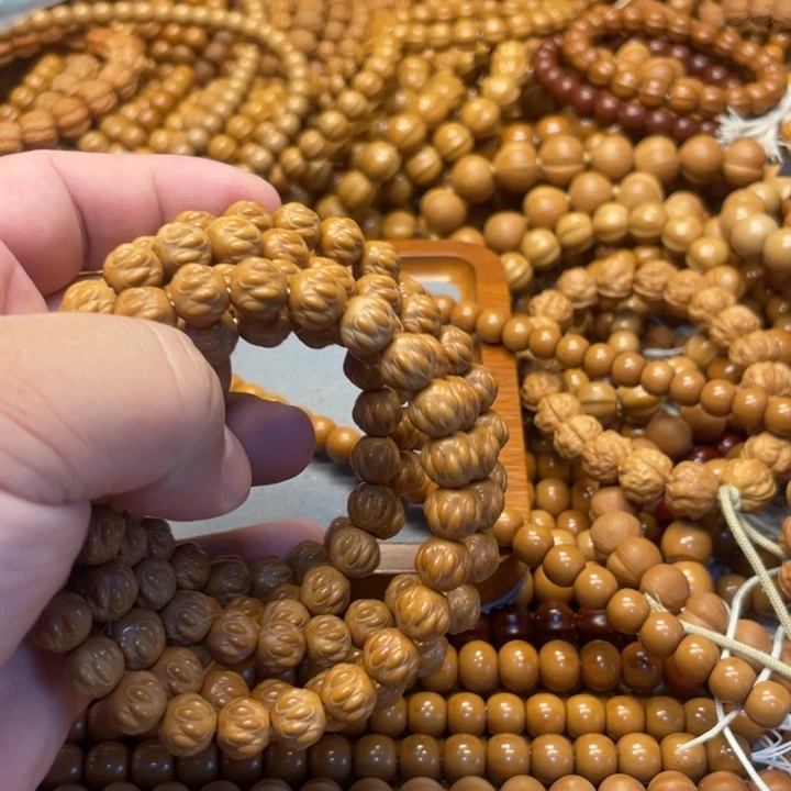 猴头核桃二等吞噬