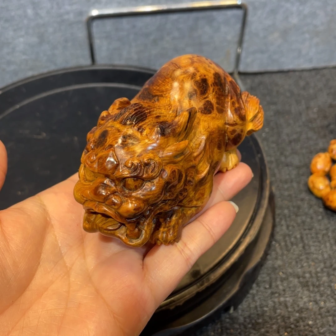 柏木（崖柏）太行精品陈化黑金蚂蚁腿貔貅