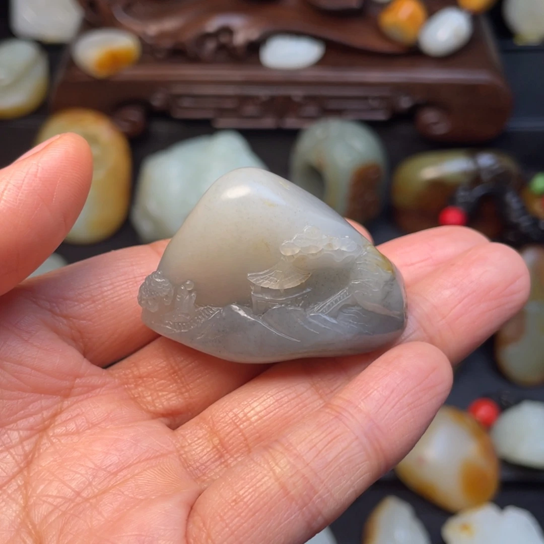 和田玉未镶嵌挂件