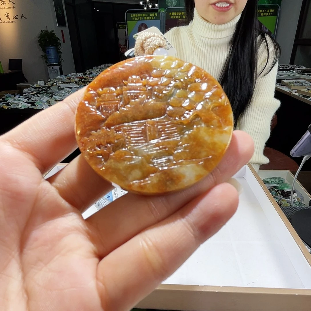颈饰未镶嵌翡翠一