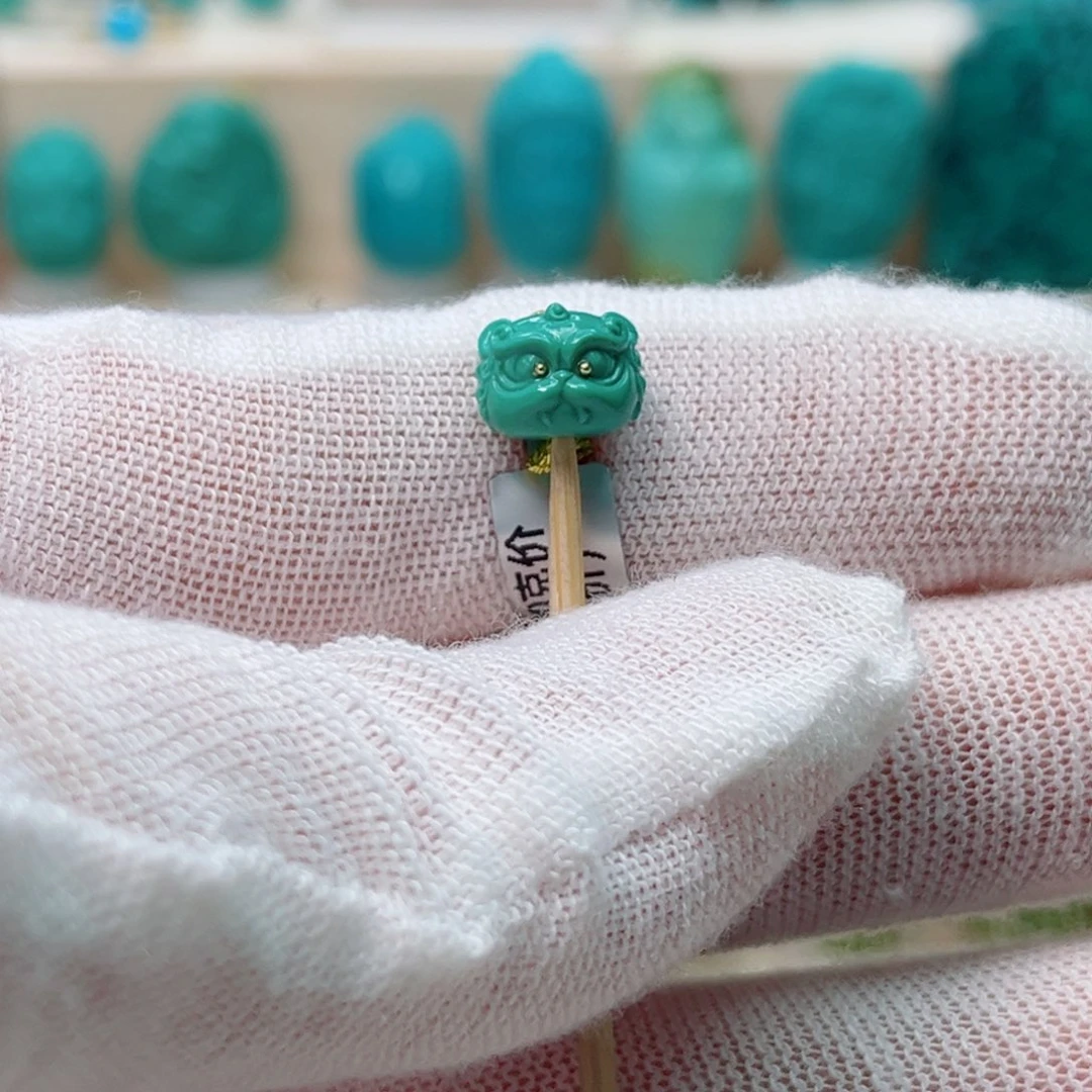 绿松石珠宝未镶嵌