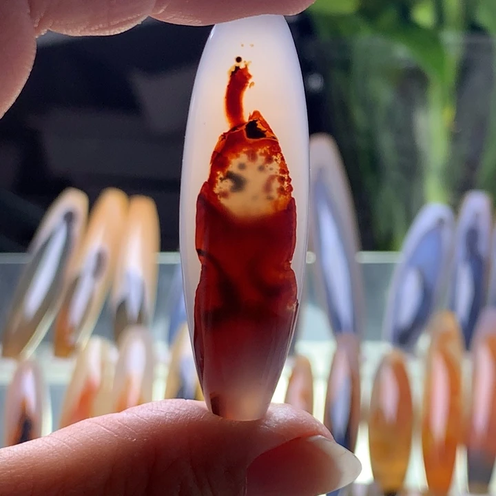 未镶嵌颈饰玛瑙/玉髓46