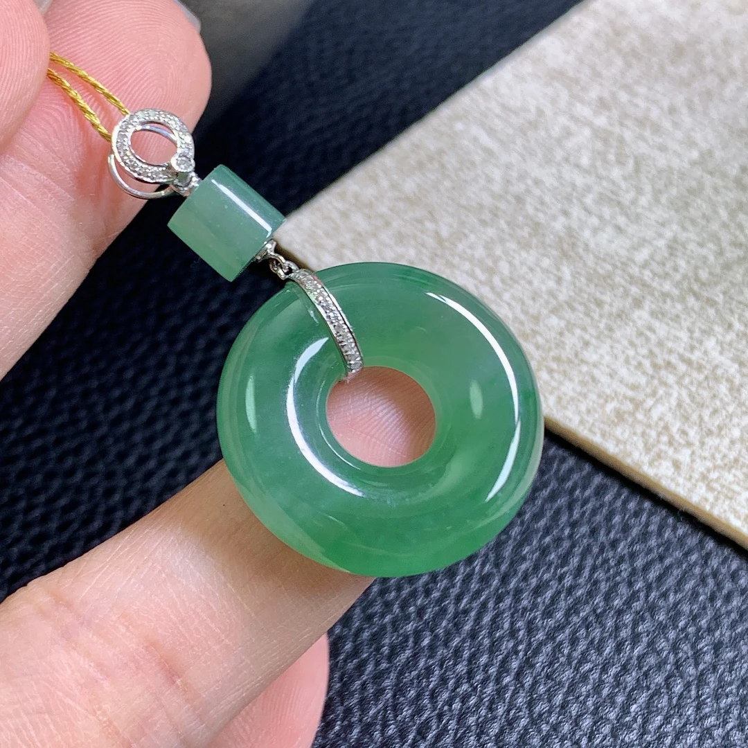 天然缅甸a货翡翠冰种满绿甜甜圈平安扣吊坠18k金镶种水好老坑料