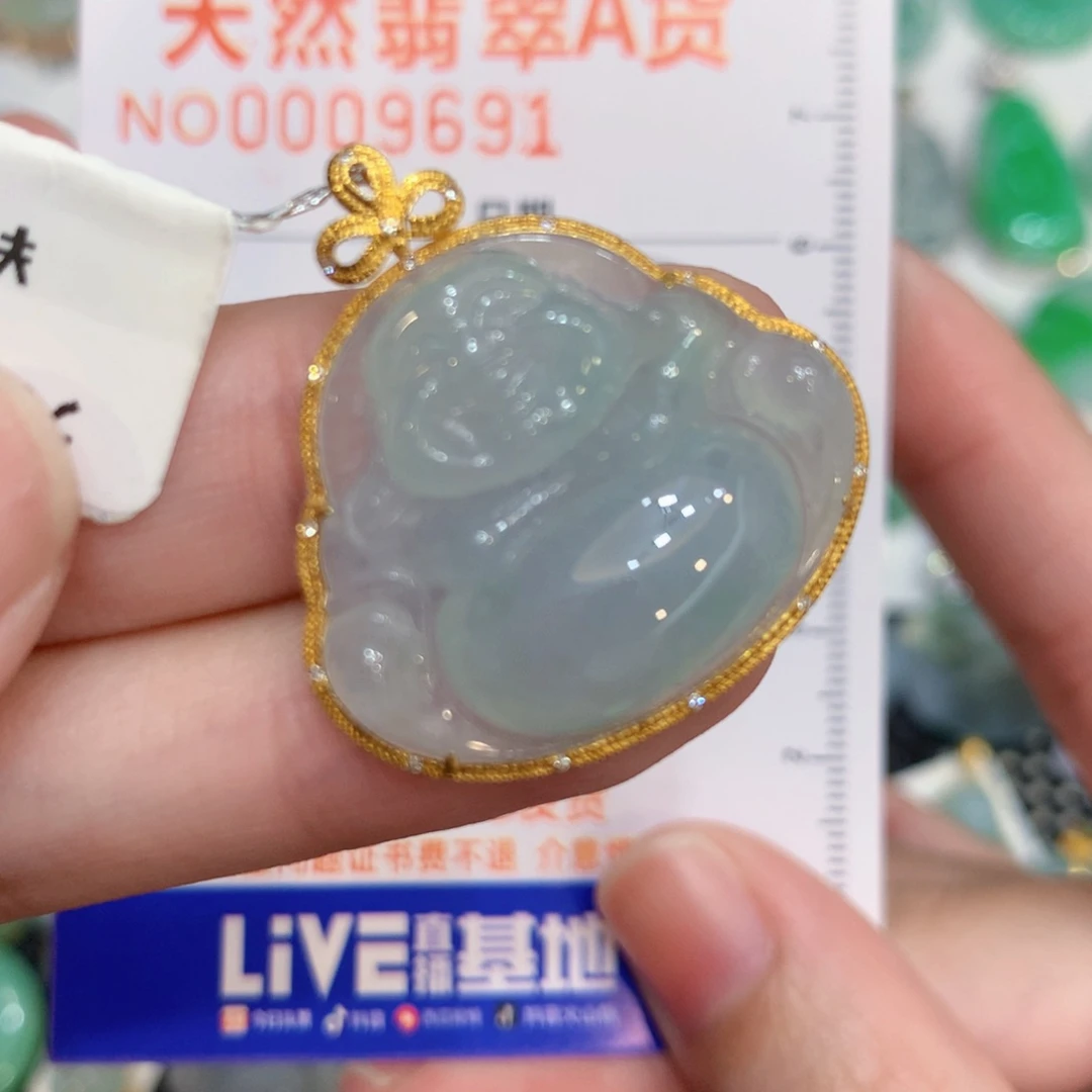 翡翠18K金镶嵌颈饰佛公