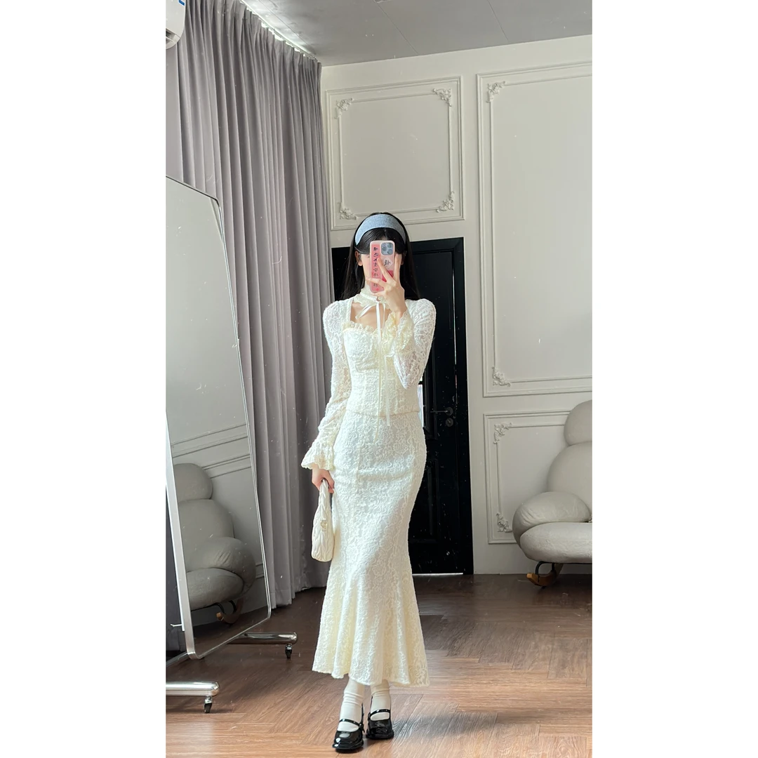 小小仟 月光缪斯  绒感蕾丝收腰荷叶边上衣气质鱼尾半身长裙套装