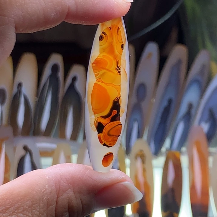 玛瑙/玉髓颈饰未镶嵌101