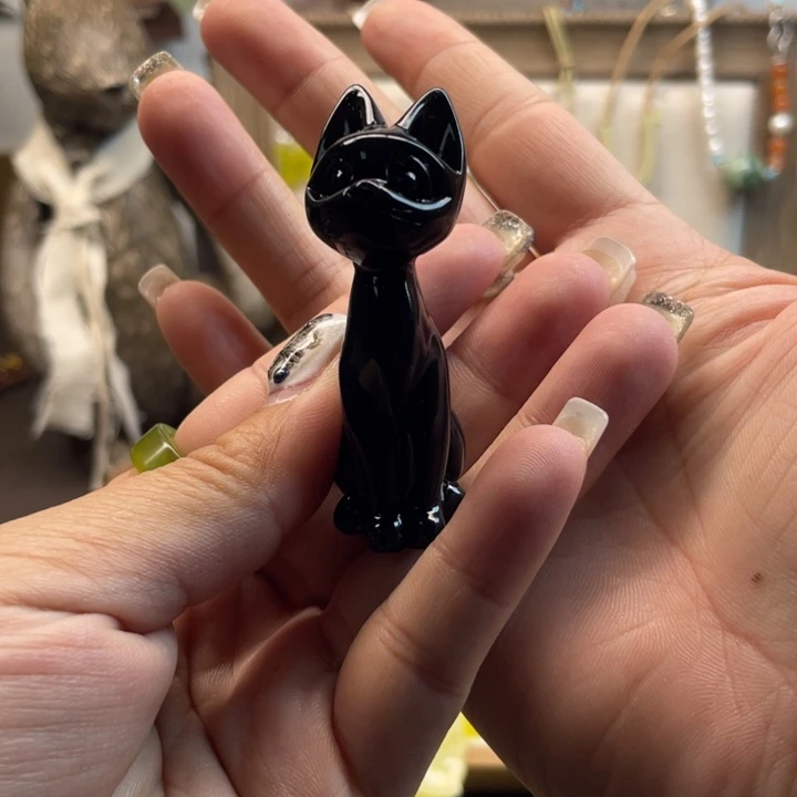 蛇纹石玉吊坠未镶嵌小***?