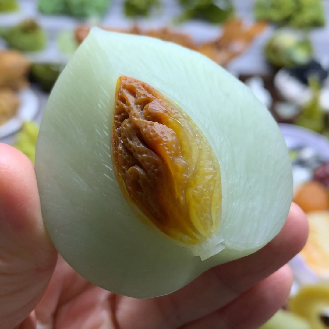 未镶嵌蛇纹石玉摆件