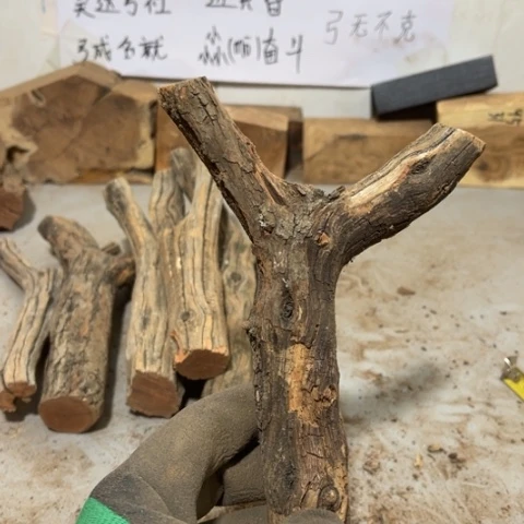 大果紫檀（缅甸花梨）N*