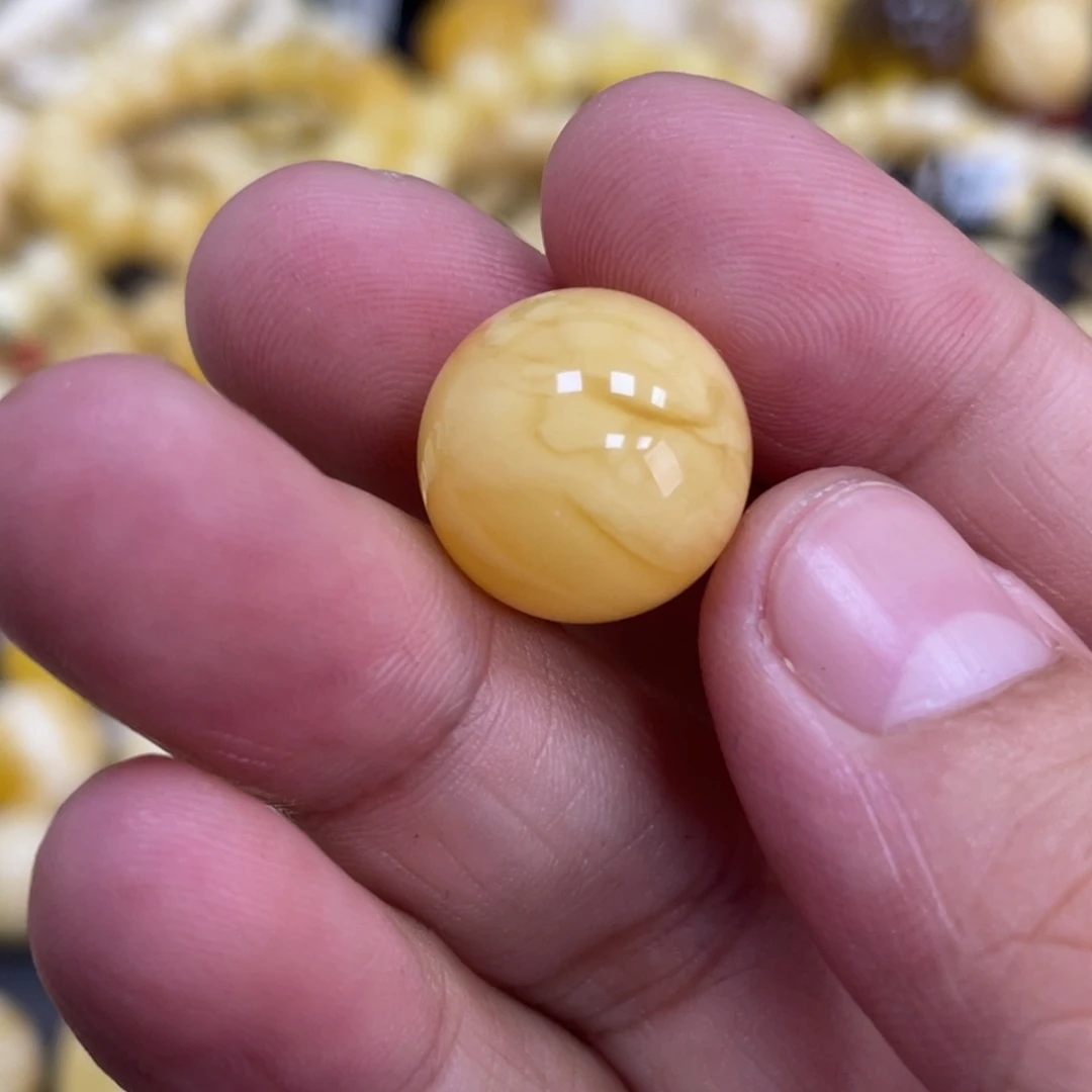 未镶嵌琥珀珠宝奇石15.2mm浓蜡