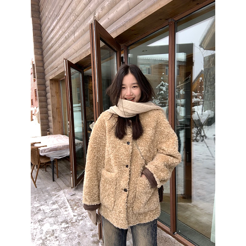 王少女的店【现】奶茶色皮毛一体外套秋冬季加厚韩版上衣W27902S44