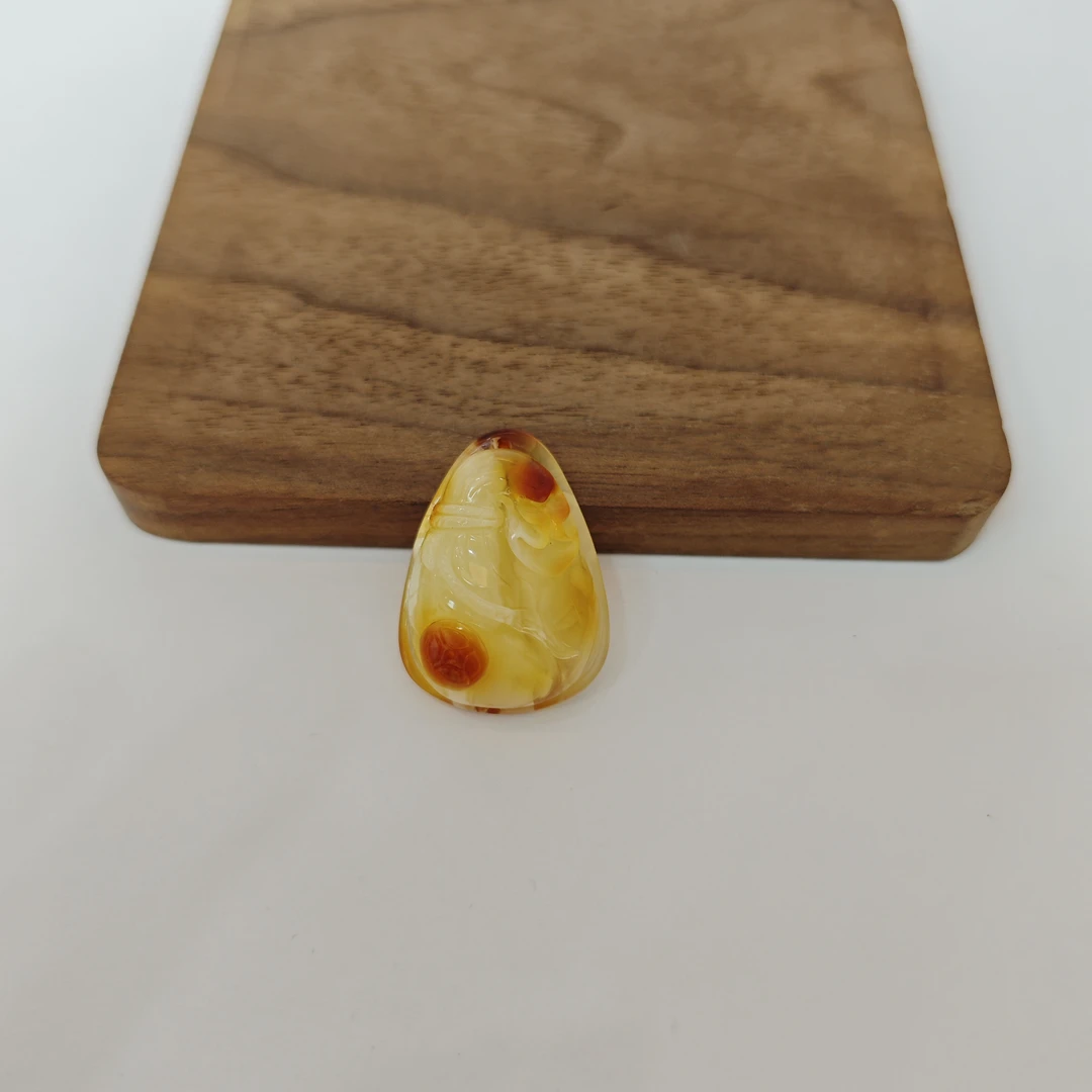 【特价】【松岗遇丽珠宝】天然琥珀蜜蜡 10221063-吊坠