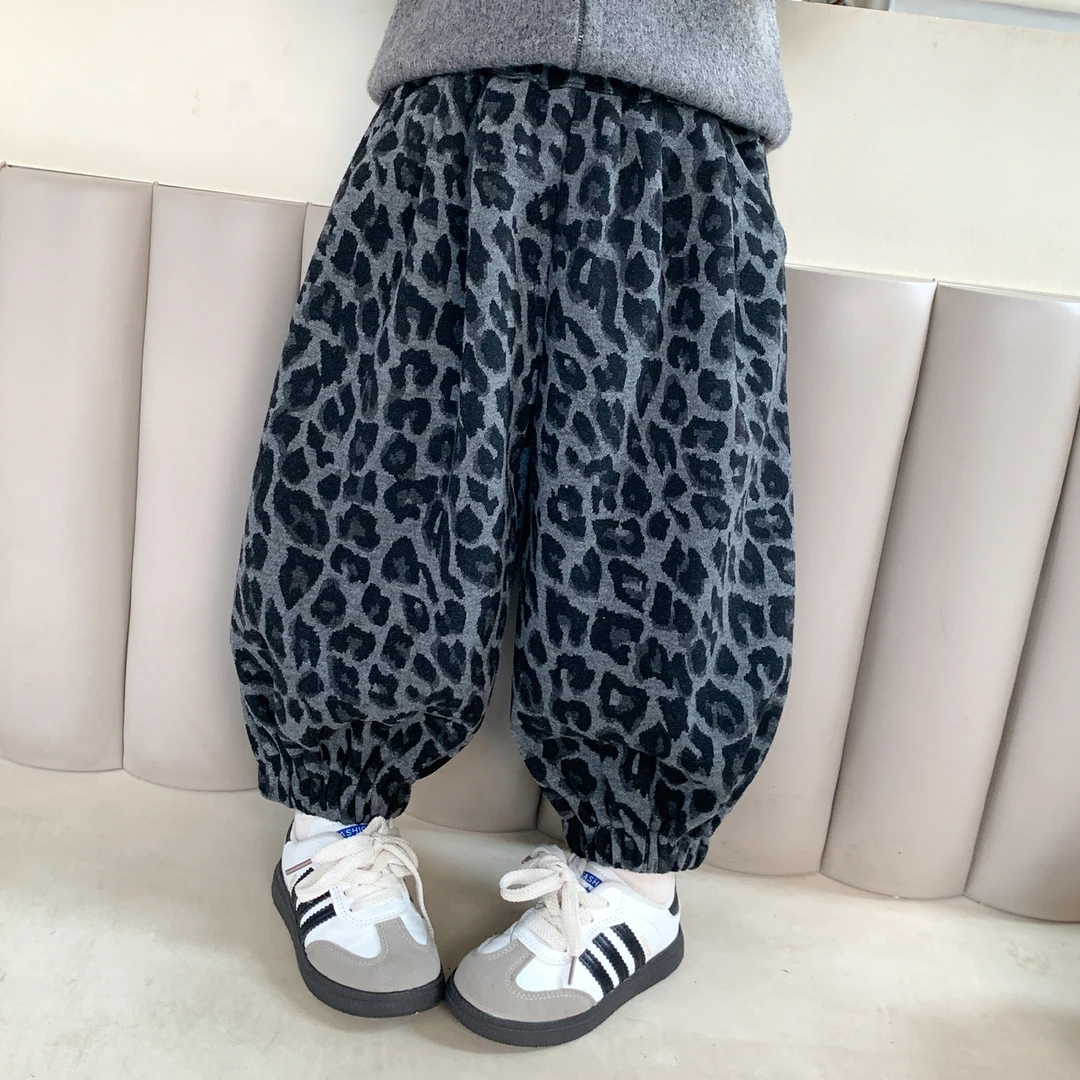 女童裤子秋季2025新款儿童豹纹灯笼裤宝宝哈伦裤宽松休闲长裤秋装