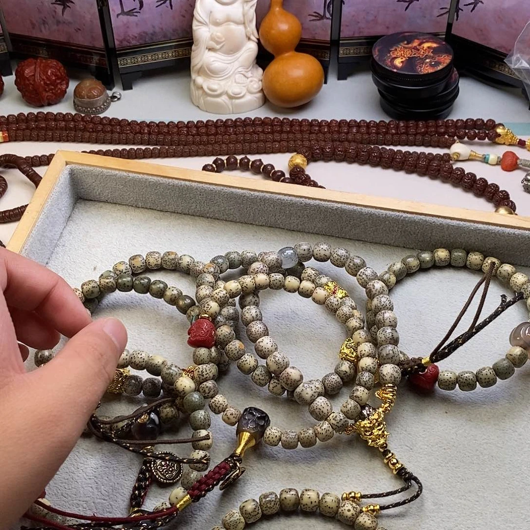 星月菩提吊坠。。。。。。。。。。。。