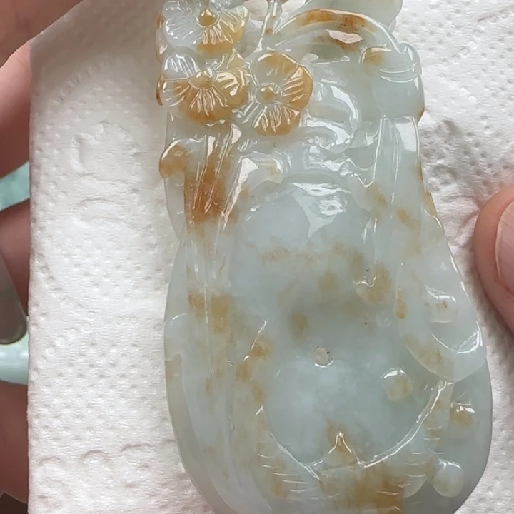 翡翠颈饰未镶嵌平安富贵