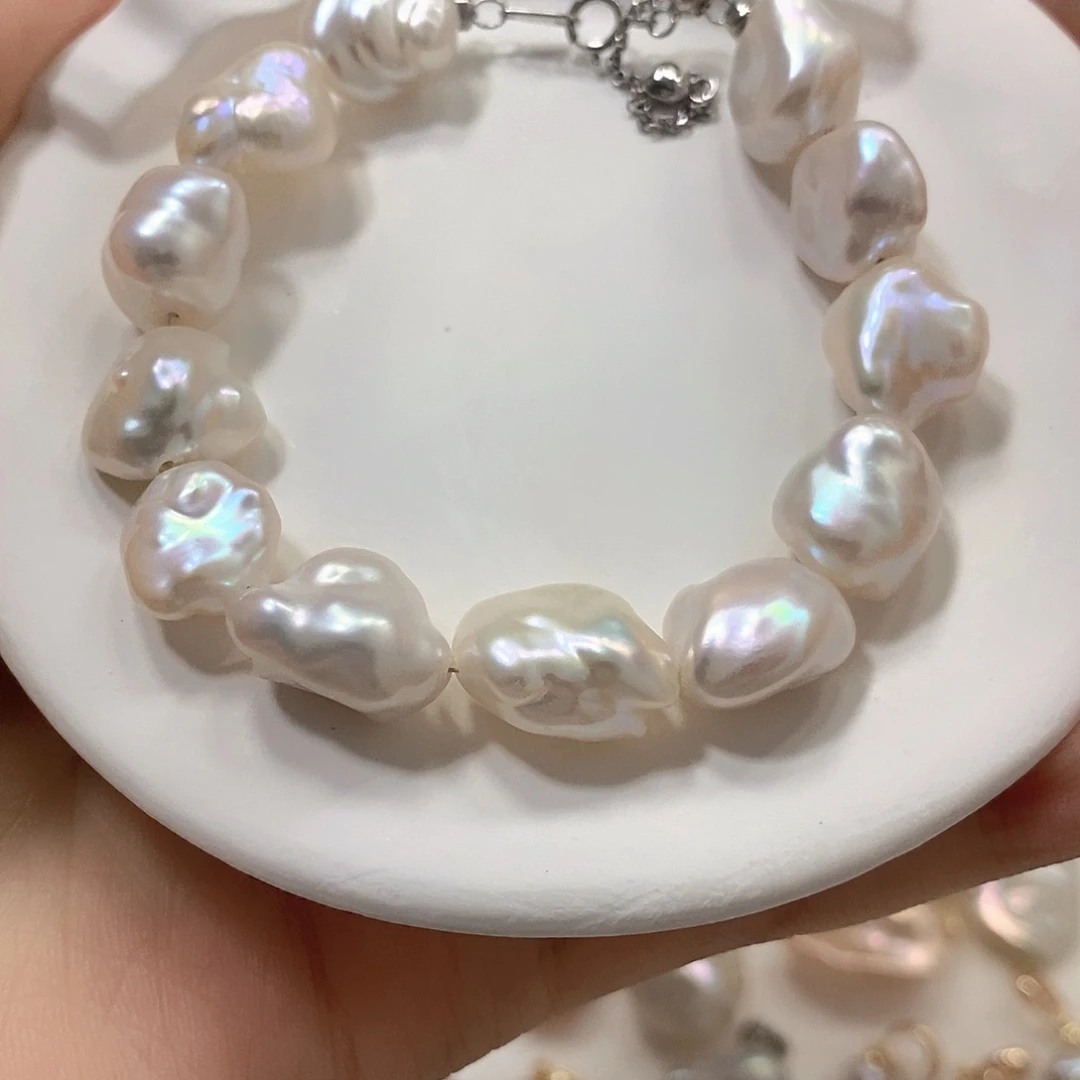 万***秀淡水珍珠未镶嵌颈饰