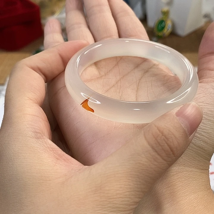 玛瑙/玉髓未镶嵌手镯A28