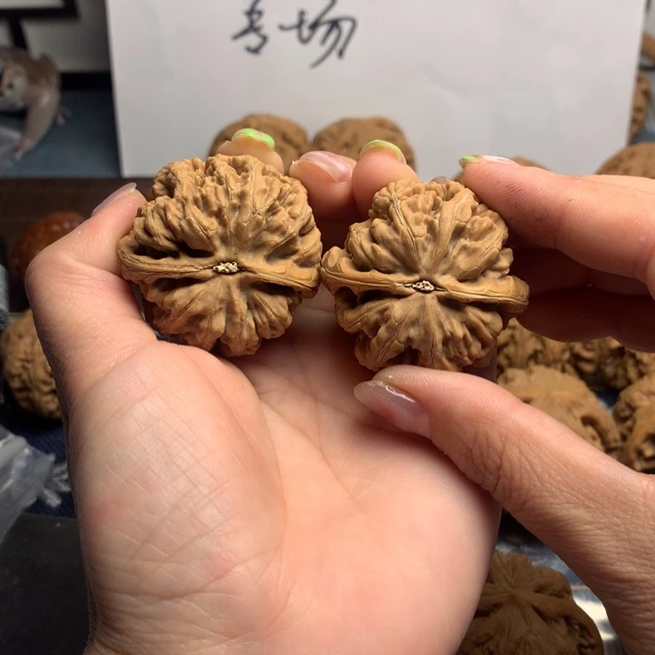 吊坠文玩核桃南**爱粗筋