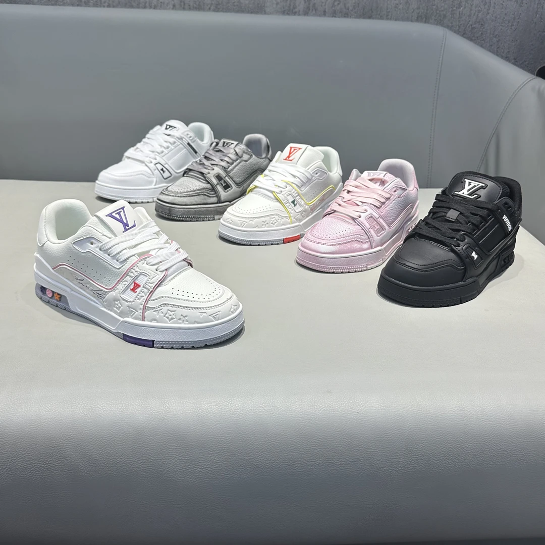 新琉利推荐时尚潮流休闲百搭秋冬情侣鞋