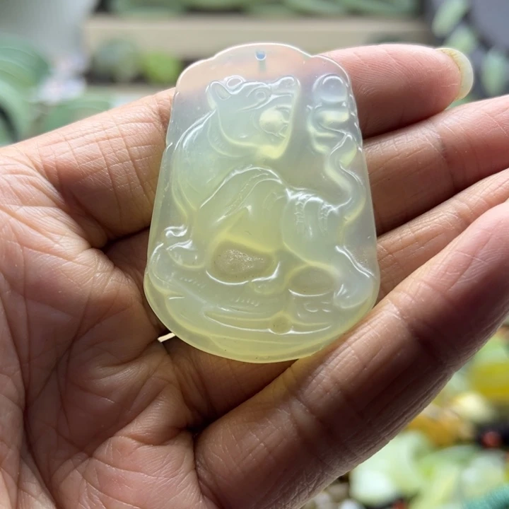 蛇纹石玉未镶嵌手镯15