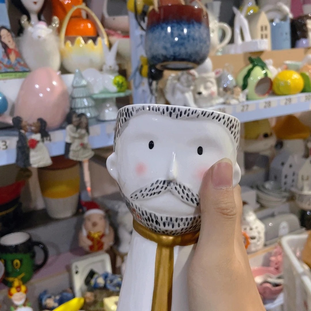 小***。瑕疵陶瓷特卖~非偏远满8米邮