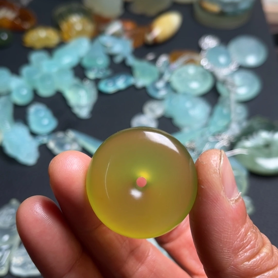 蛇纹石玉未镶嵌岫玉