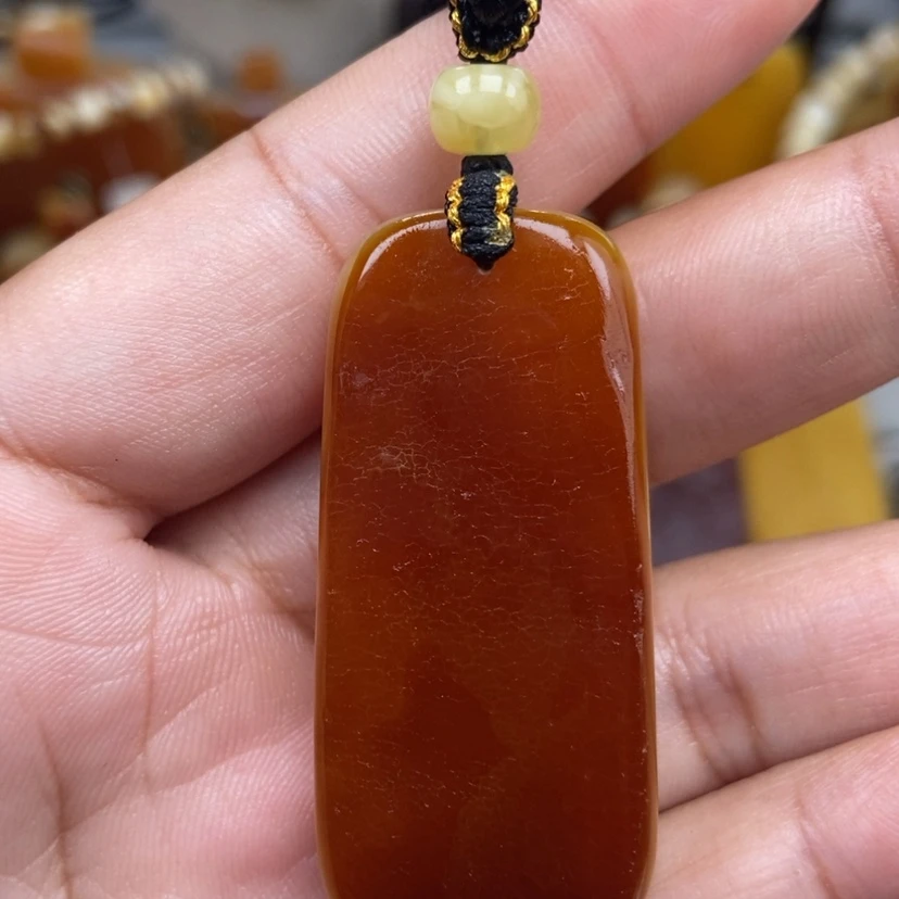 【闪购商品】未镶嵌颈饰琥珀