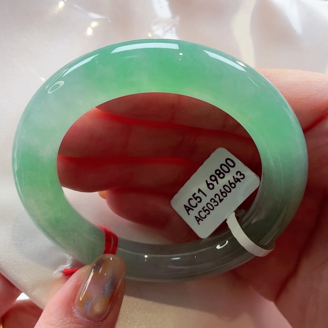 翡翠未镶嵌手镯（圆镯）22（37号）