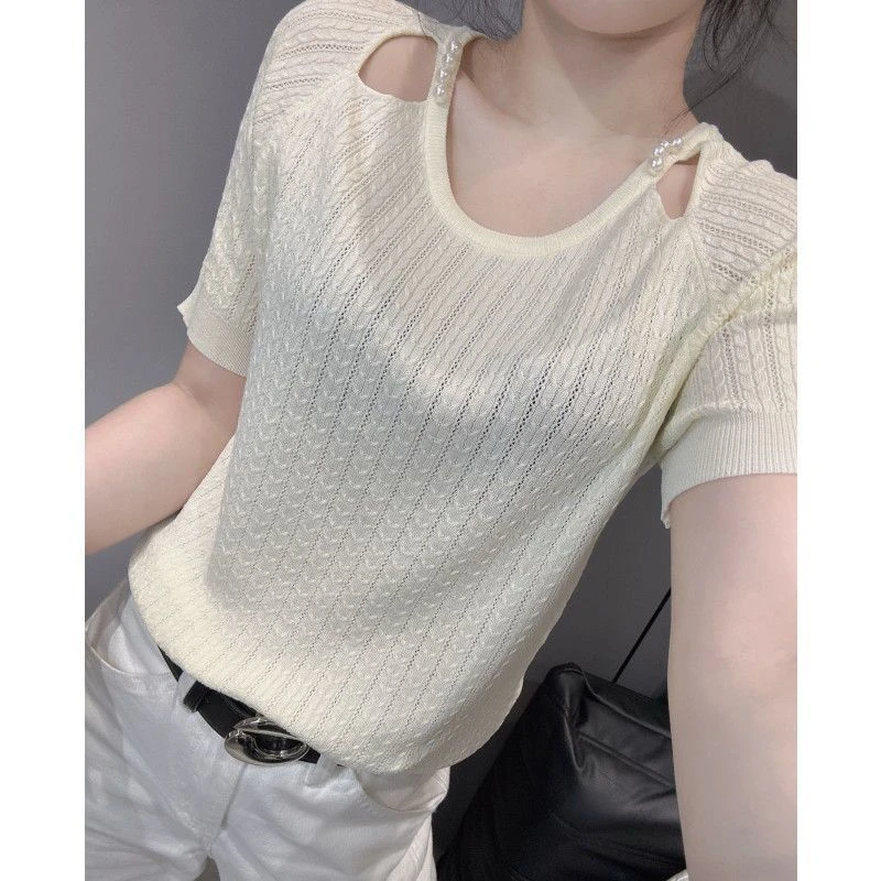 2025新款【】露锁骨冰丝针织衫短袖女夏设计感气质宽松显瘦遮肚子