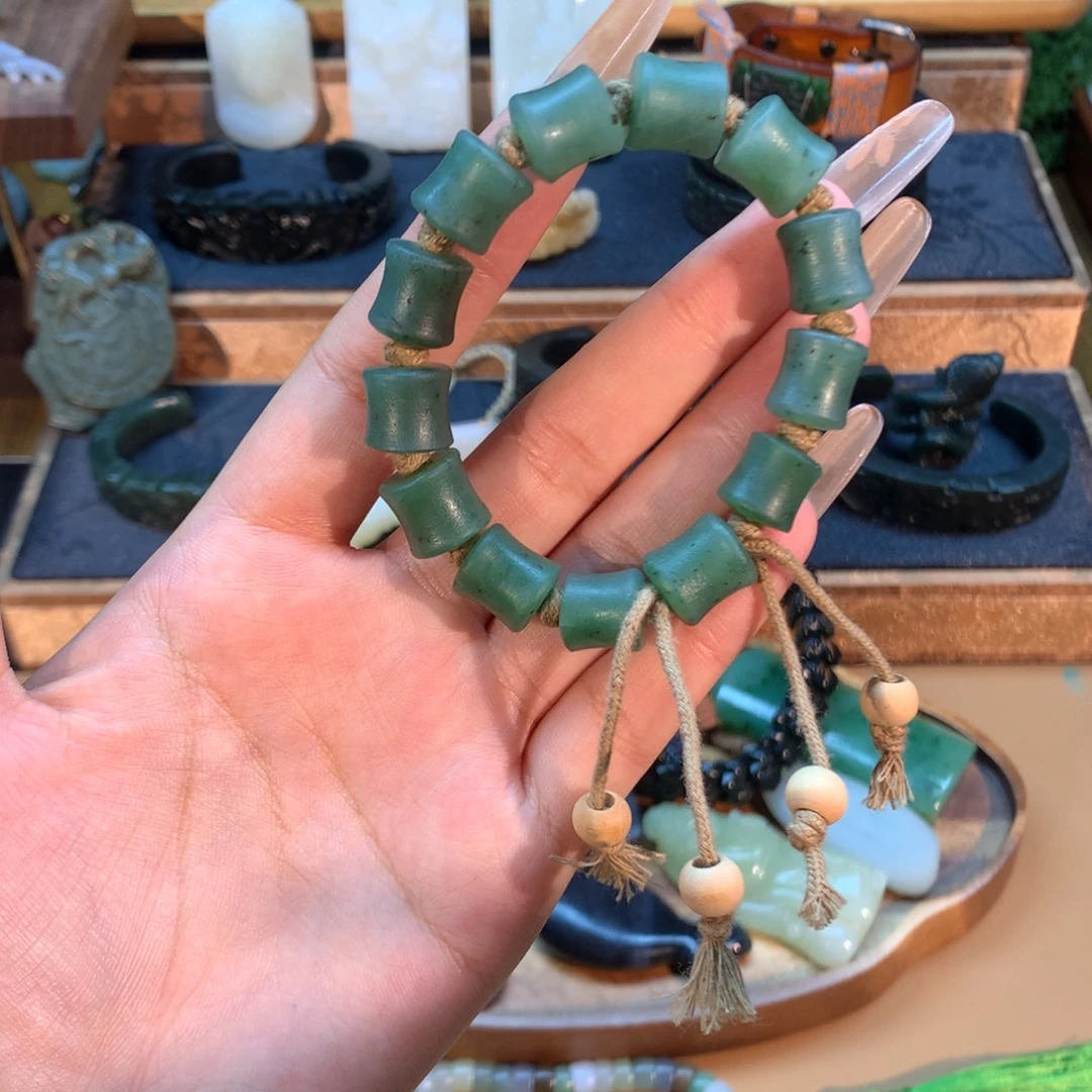 和田玉（糖玉）未镶嵌挂件