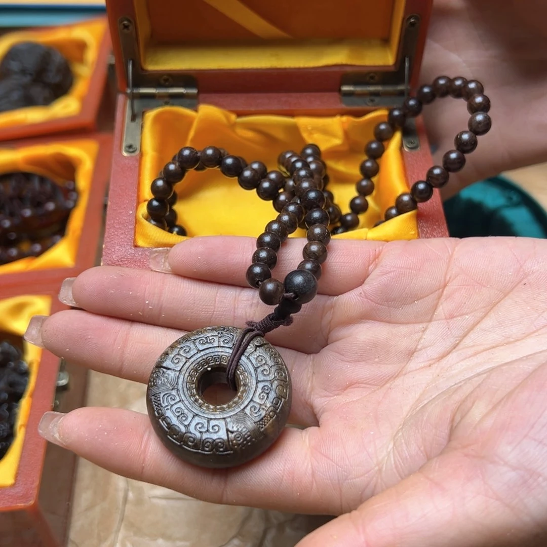 滴血莲花菩提吊坠