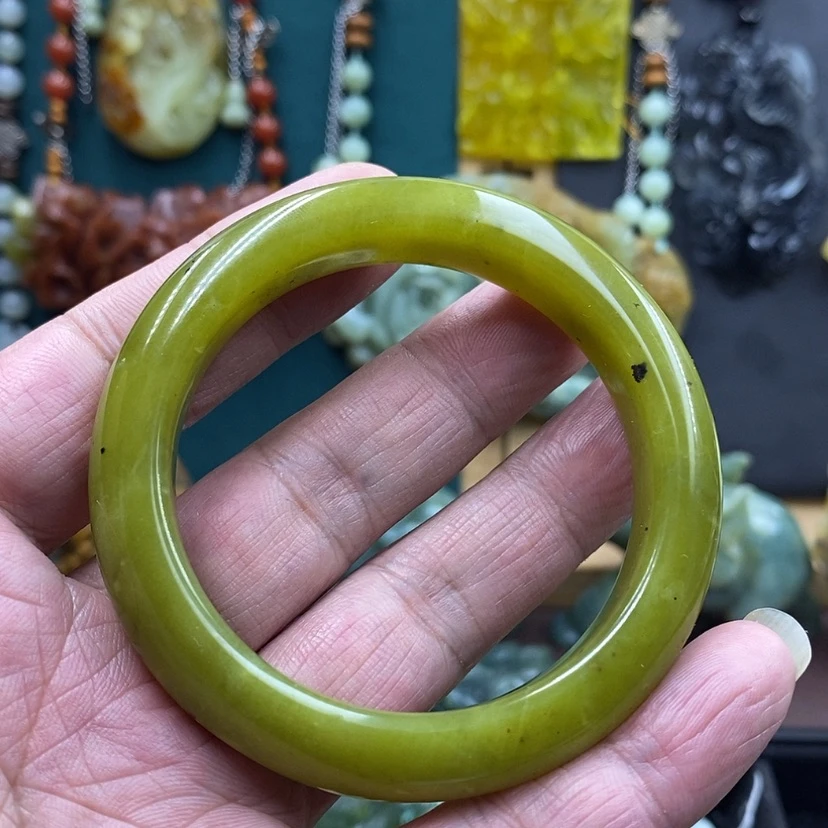 【闪购商品】未镶嵌岫玉手镯56