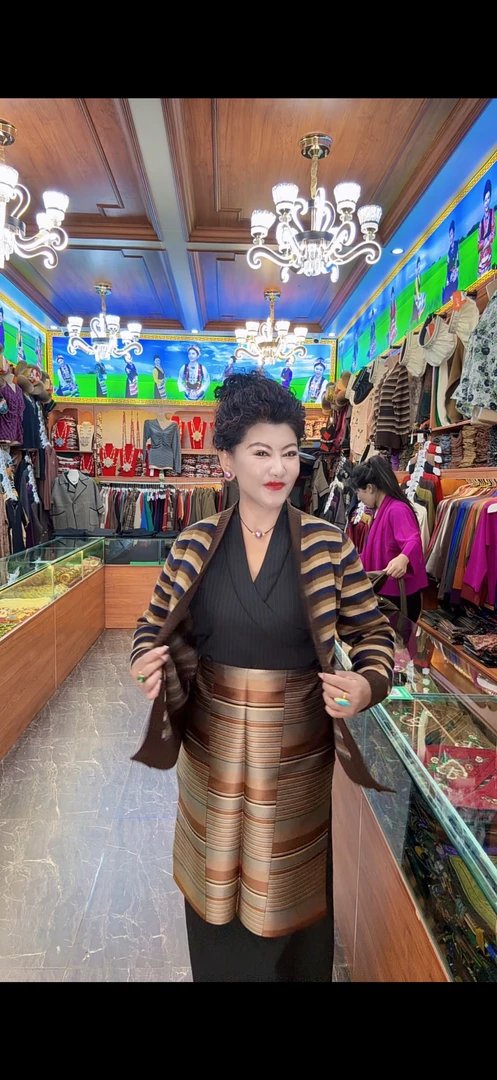 咖色系帮典围裙干净又优雅