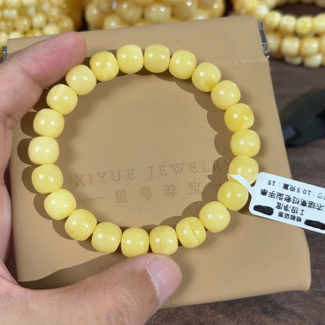 琥珀未镶嵌裸石004000000