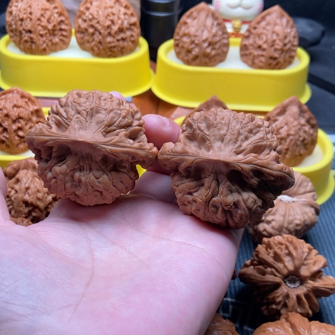 文玩核桃吊坠矮桩官帽