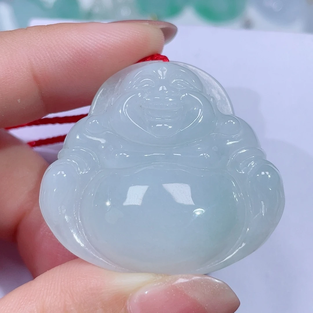 翡翠未镶嵌颈饰佛公