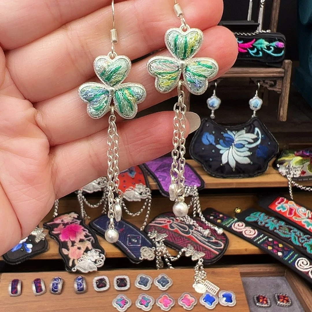 织绣手工刺绣工艺品